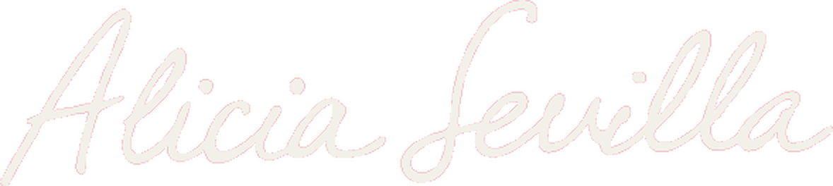 Firma de Alicia Sevilla